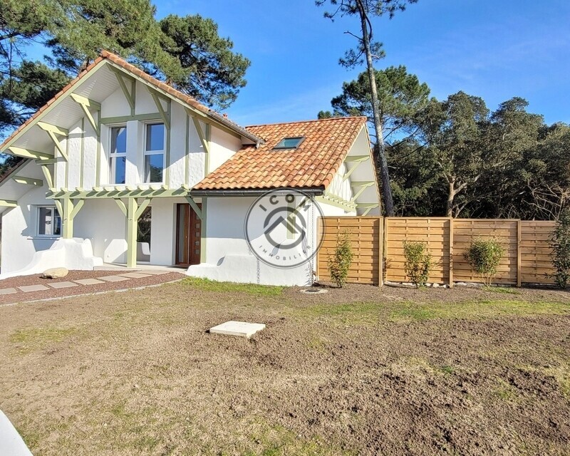 Belle Villa T5 de 125 m2 environ - Avant